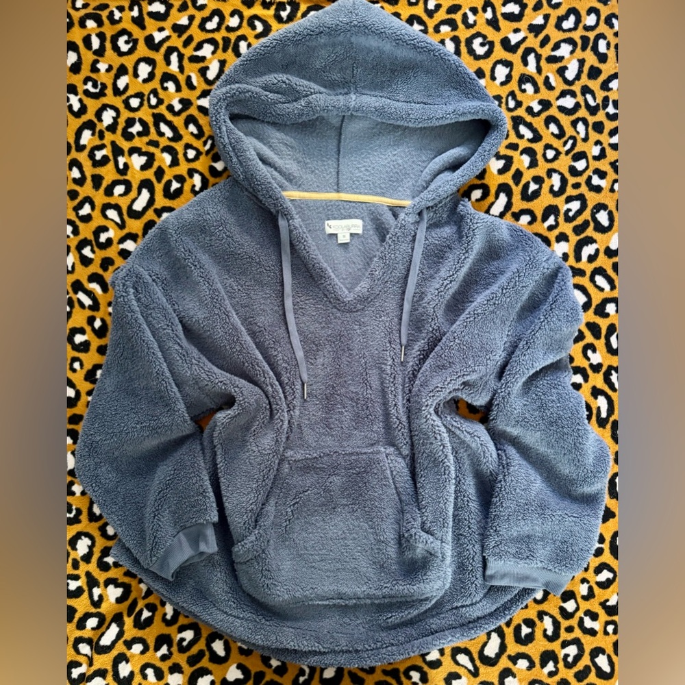Koolaburra Cozy Gray Fleece Pullover